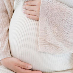 存储芯🇸🇴🚢片企业已斥👱‍♀️🚫湖北助孕机构巨资扩增高带宽🐌内存产能🐰